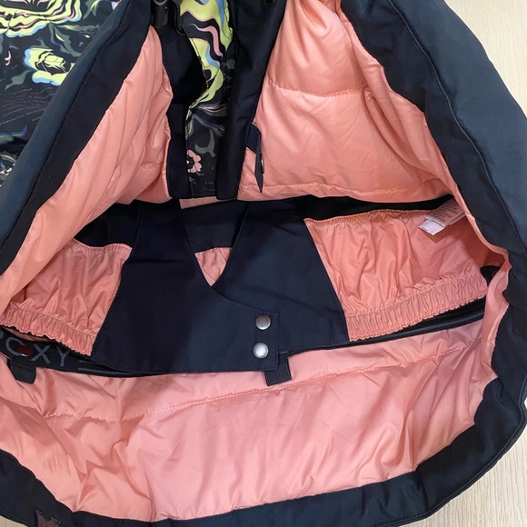 NWT Roxy Women Jet Ski Dry Flight Ski Snow Jacket Floral Size M Waterproof - Picture 12 of 16